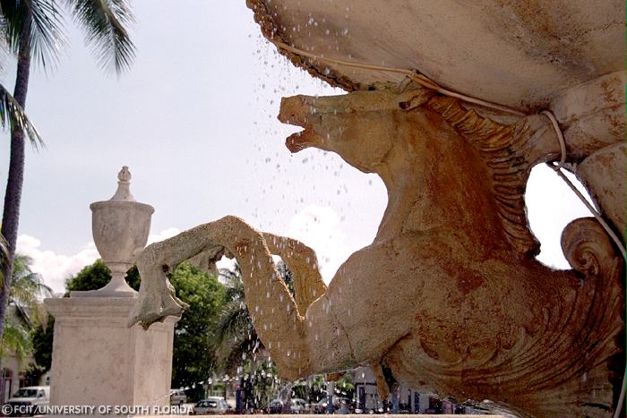 Mizner Memorial Fountain
