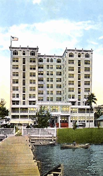 Hotel McAllister