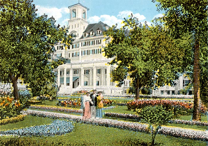 Entrance to Royal Poinciana Hotel