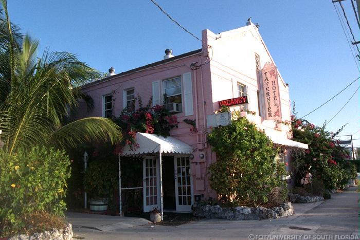 Tavernier Hotel