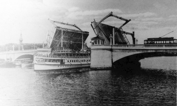 Lafayette Street bridge